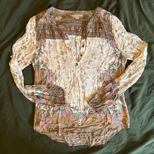 Lucky Brand Cream Long Sleeve Buttoned Blouse